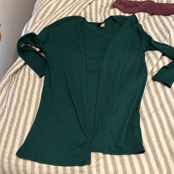 H&M ribbed cardigan - Picture 2 of 5
